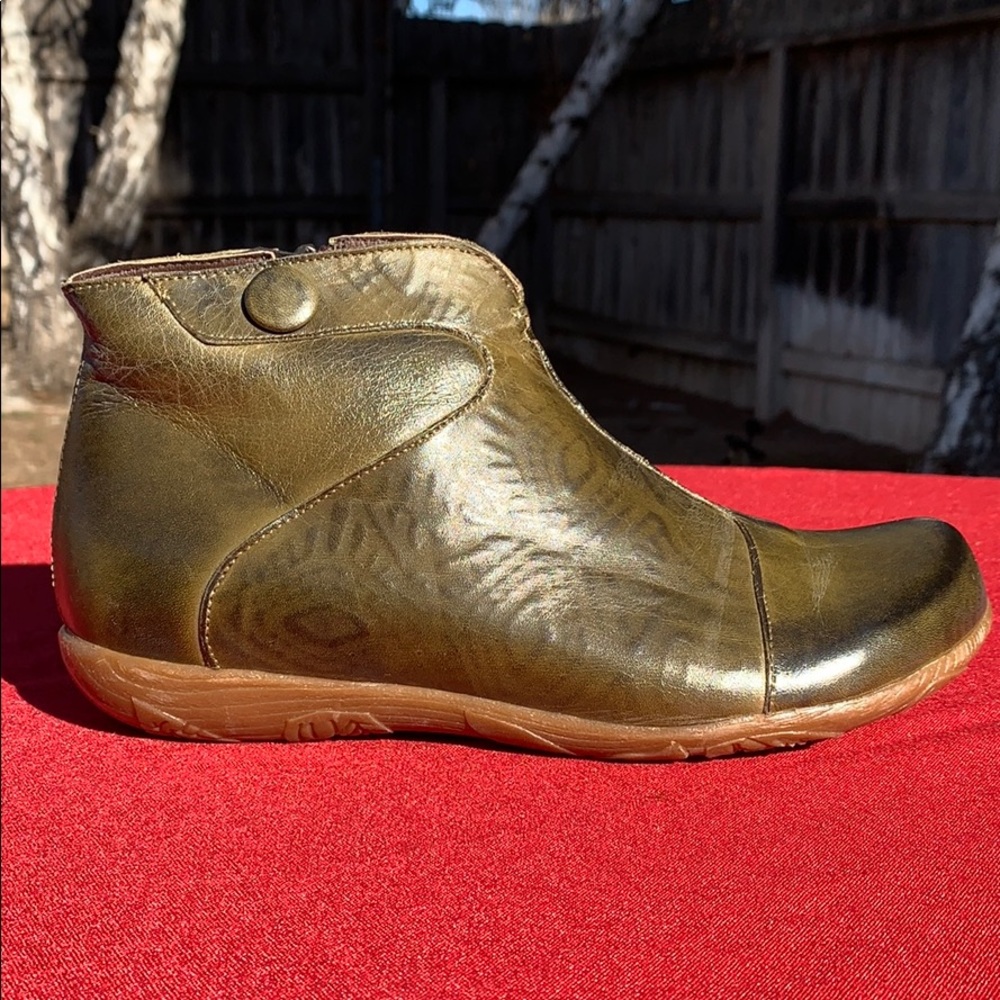 Jafa 156 Olive Booties Size 37